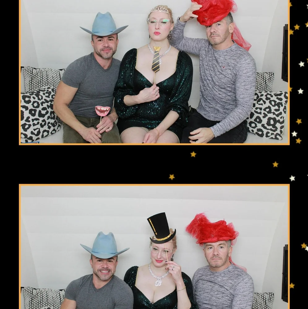 39-Piece Paper Cardstock Photo Booth Props - Mouths & Classic Black & Gold Stick